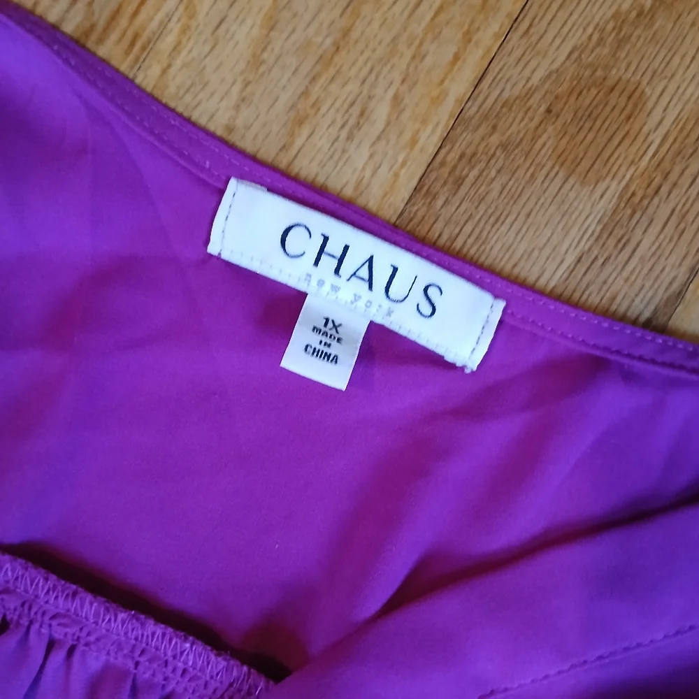 Chaus Blouse - Picture 3 of 3